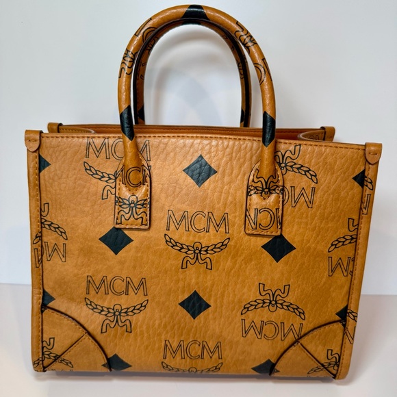 NWT MCM Small Munchen Tote In Visetos Monogram Canvas W Nappa Leather Trim - Picture 3 of 11